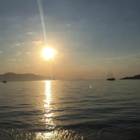 Canvas Tent Near The Agean Sea Οργανωμένο κάμπινγκ